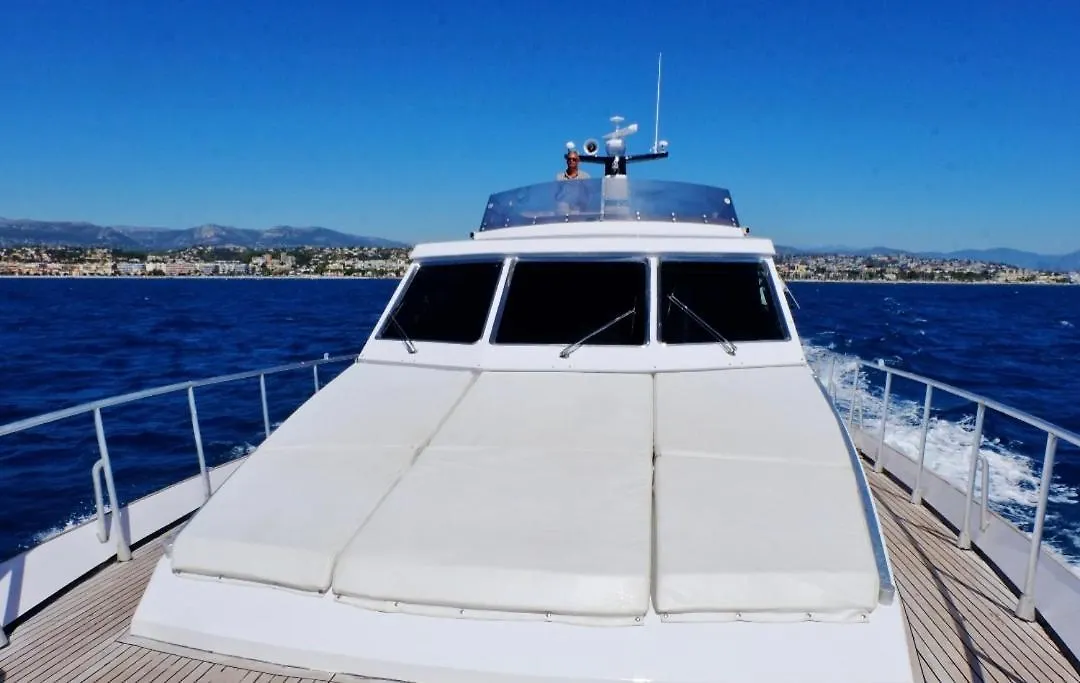 Yacht Charter Nice Cannes Antibes Botel
